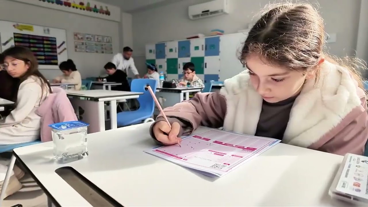 ÇEBS (Çağdaş Eğitim Bursluluk Sınavı)