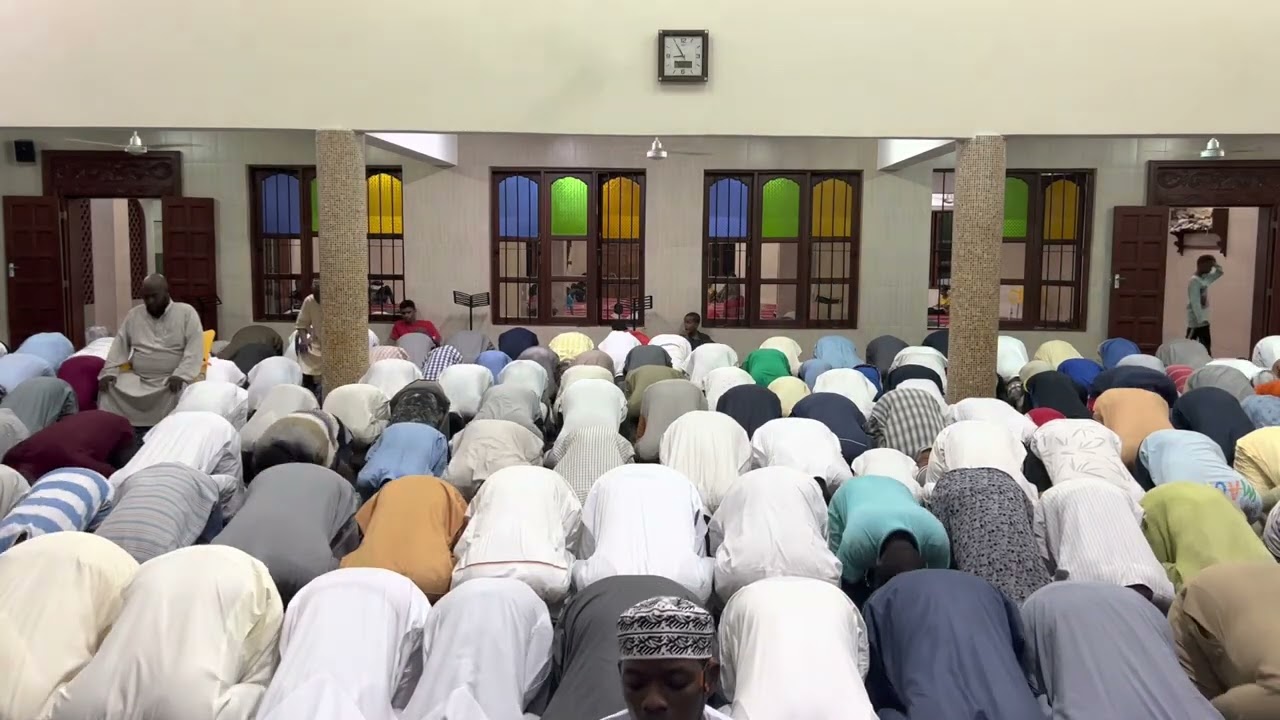 Taraweh prayers day 5 @Masjidul Omar al Farouq
