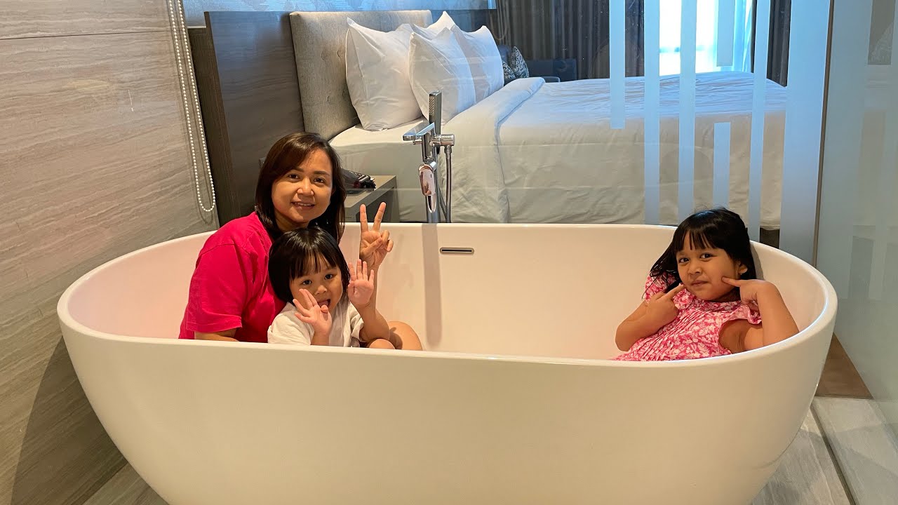 Staycation Platinum Hotel Tunjungan Surabaya | Private Pool | Mlaku Mlaku nang Tunjungan #holiday