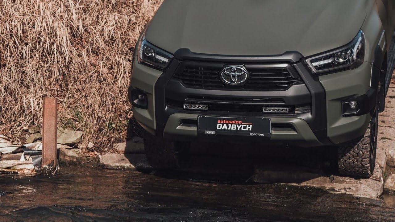 TOYOTA HILUX LESÁCKÝ