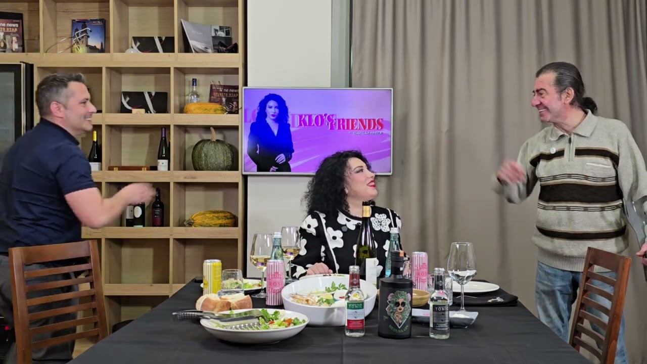 Pas deklaratave p&euml;r largimin nga Syri Tv, Gent Pjetri p&euml;rballet me me Flavio Qarrin n&euml; @KlosFriends 