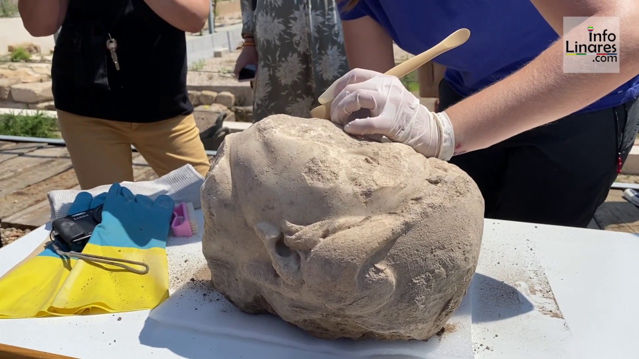 Info Linares   Hallazgo de una cabeza femenina de mármol en Cástulo   Mayo 2020
