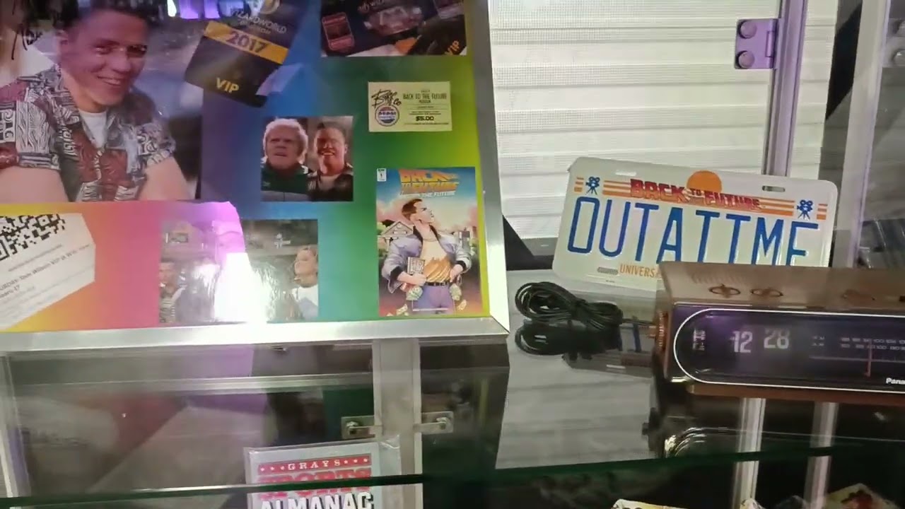 DeLorean Time Machine: Unieke BTTF Film-Props & Tijdmachine Details