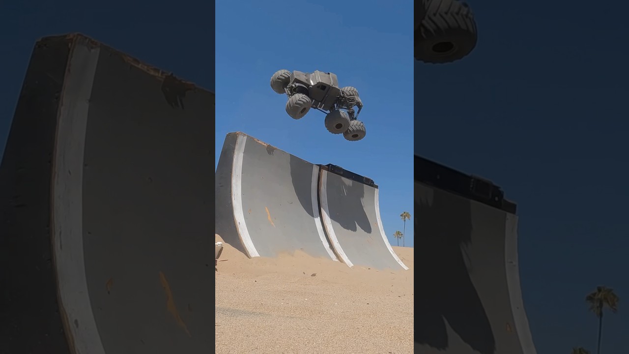 Reverse roll to rock to fakie #stunt #monstertruck #offroad #monsterjam #gopro #losi #rc #shorts