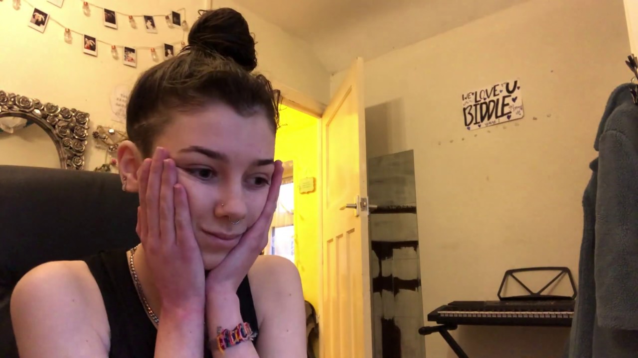 CHANGING MY SEPTUM FOR THE FIRST TIME (early) | Biddle