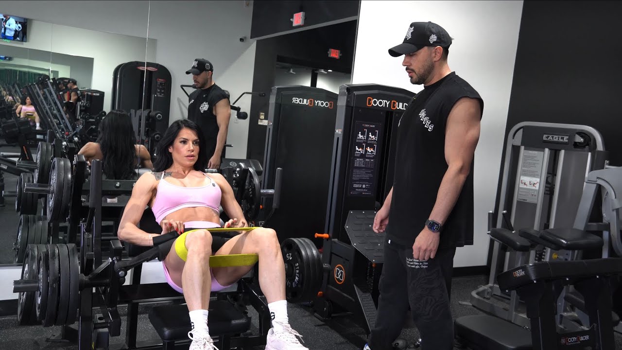 Meet The Delgado’s: ROAD TO THE 2026 ARNOLD CLASSIC/Training in THE GLUTES GARAGE (Part 2)