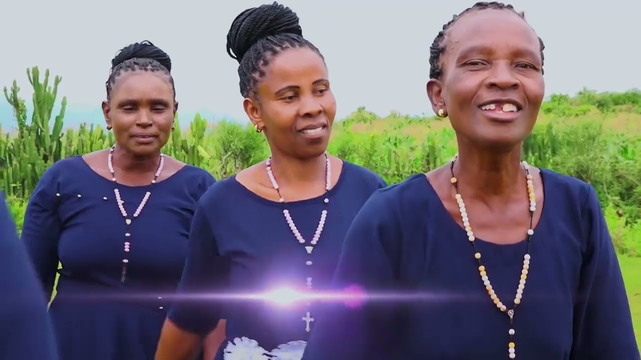 WAMEAIBIKA - KWAYA YA MT. KAROLI LWANGA (OFFICIAL VIDEO)