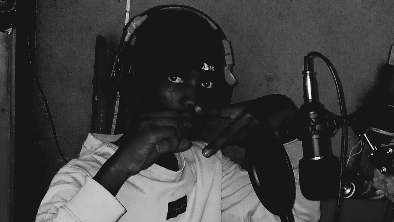 XMAX_WHY DO WE LIVE _FT LOUW KIDD DA BOUY & MCHACHA_[OFFICIAL AUDIO] WTTTBAL E P