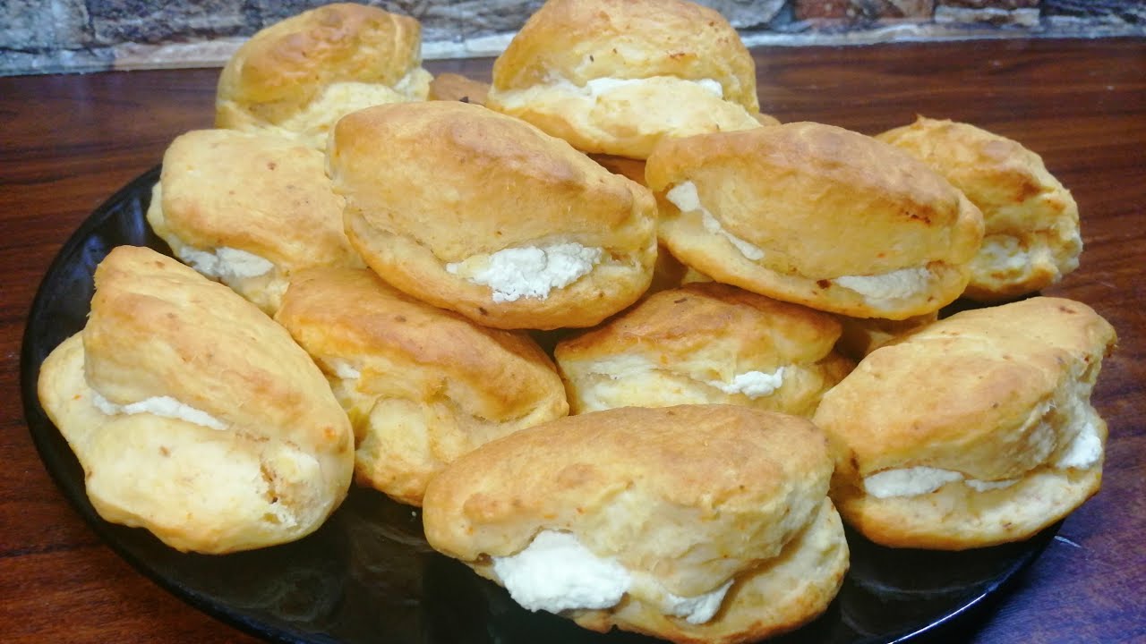 Jeni tu prit mysafir nje ide e shkelqyer per me qaj