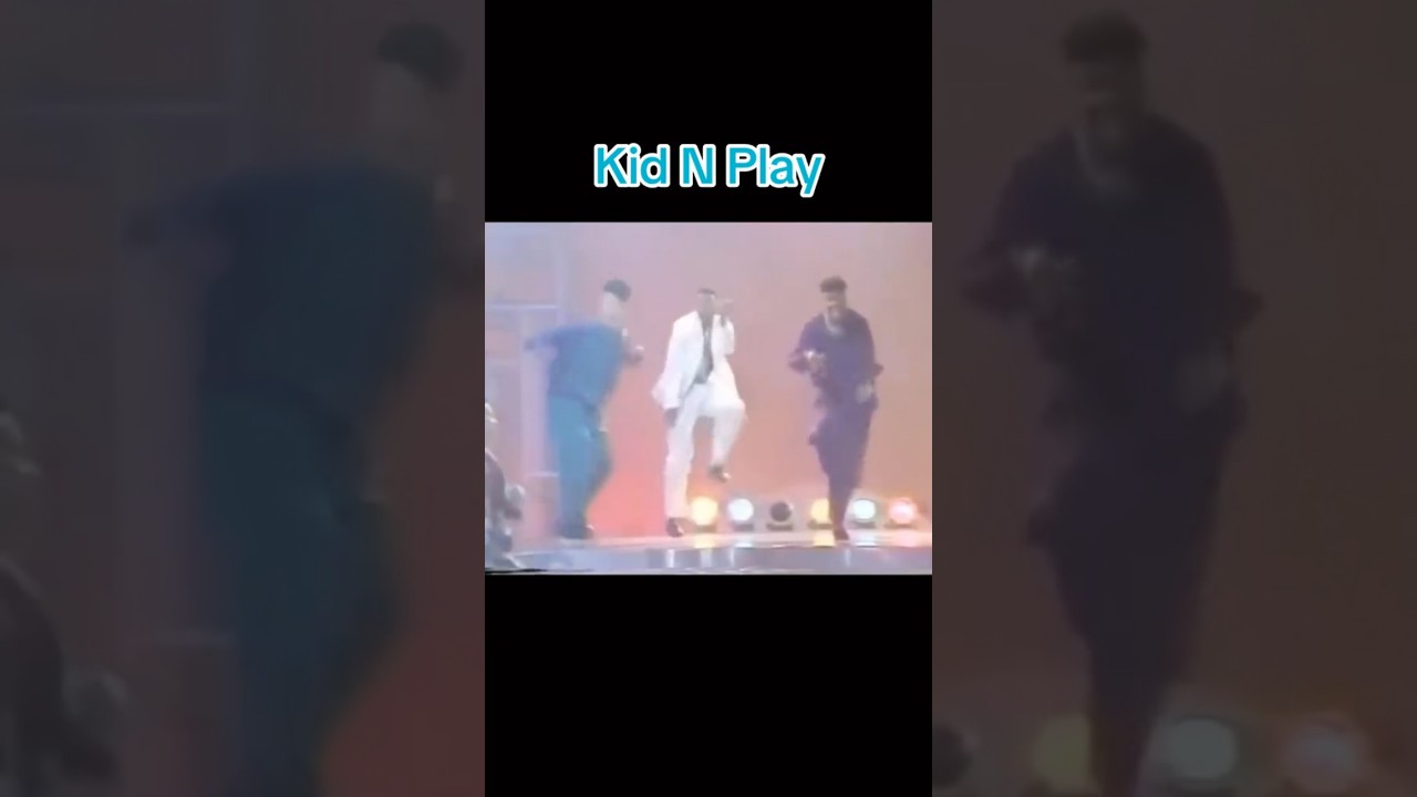 Kid 'n Play join the Soul Train Line (1990)