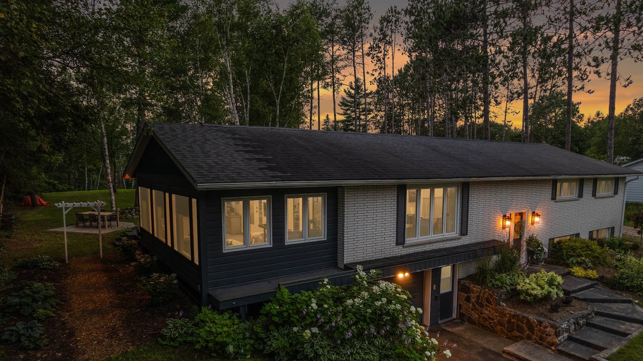 72 York River Drive, Bancroft Ontario (York River Waterfront real estate)