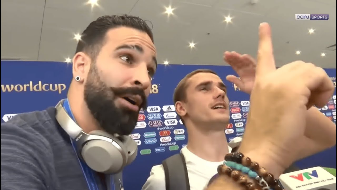 Les moments dr&ocirc;les d'Adil Rami ! (quel Clown...)