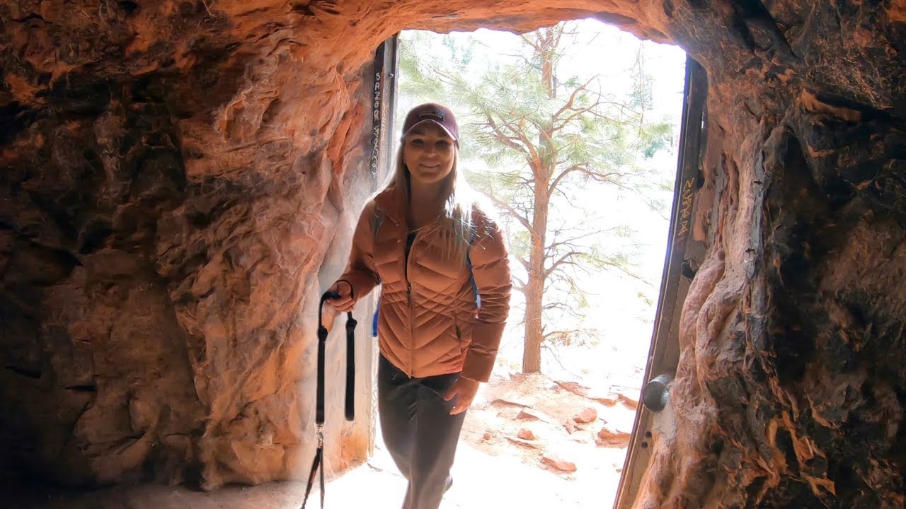 Winter Hiking Oak Creek Canyon Sedona