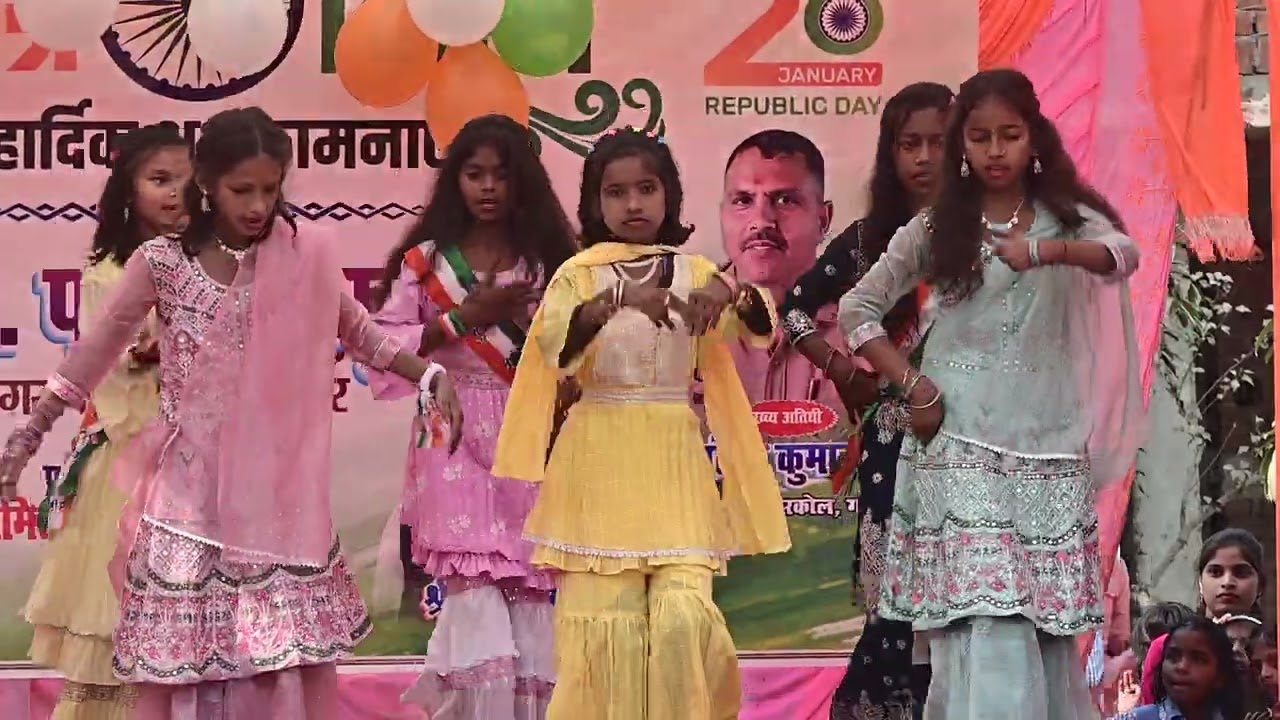 एल डी पब्लिक स्कूल (शाजिया परवीन ग्रुप डांस)