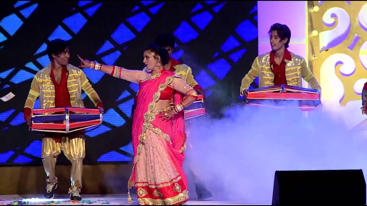 Mom Dad Dance