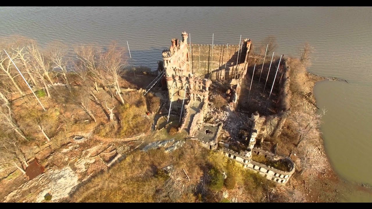 Pollepel Island (Bannerman's Arsenal)