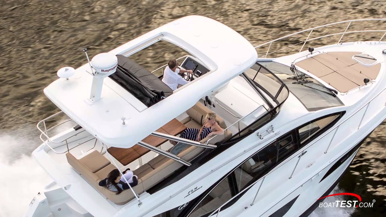Sea Ray 400 Fly Features 2016- By BoatTest.com