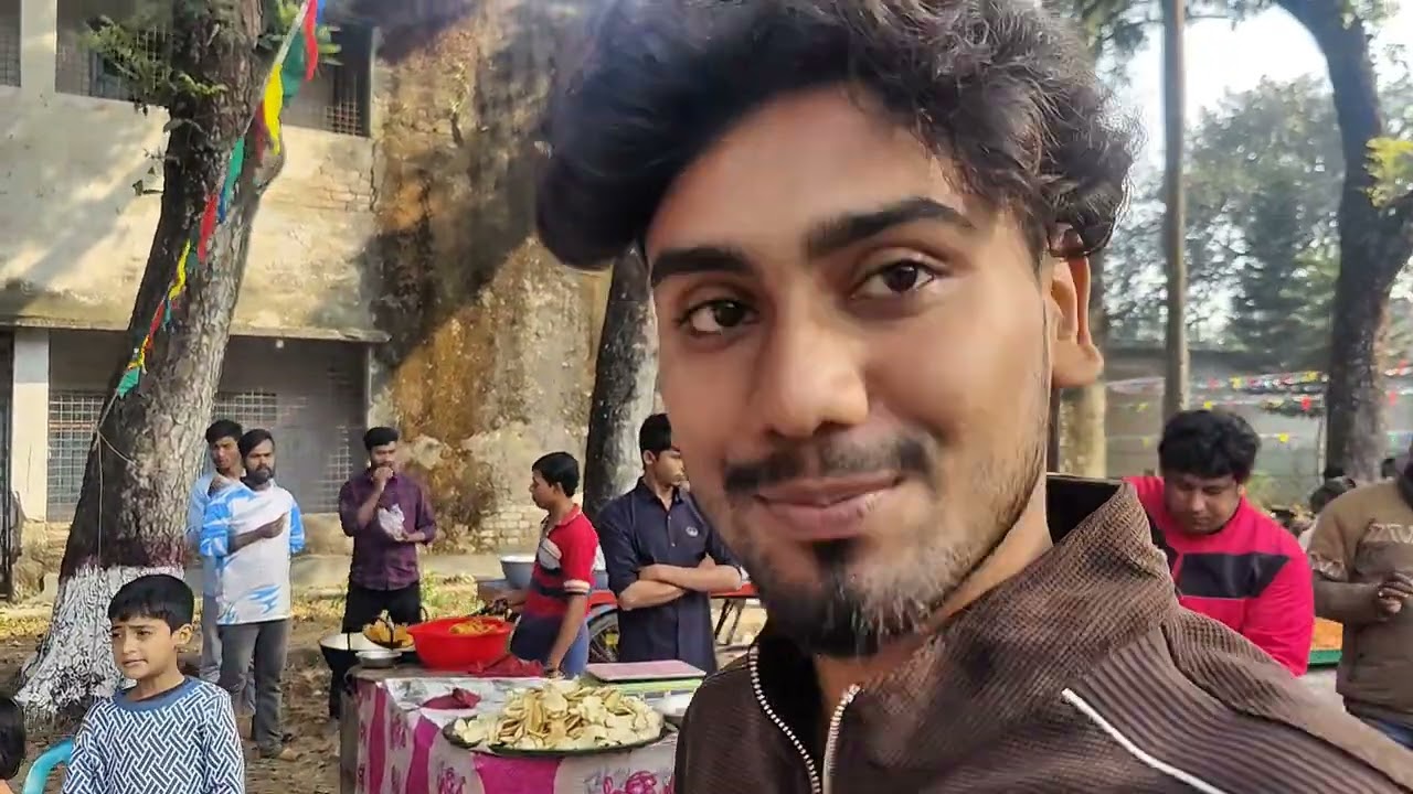 চাটমোহর সরকারি কলেজের নবীন বরণের নাচ 🥺🙃