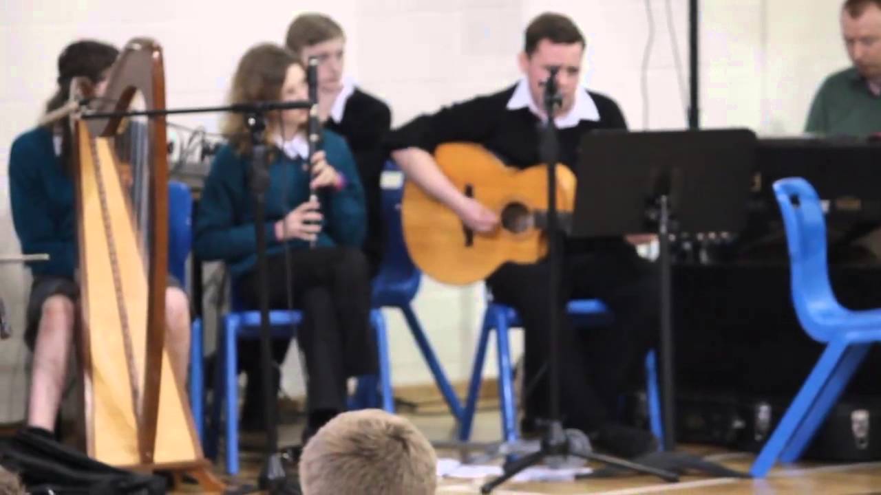 Thomas Burnell singing Foggy Dew