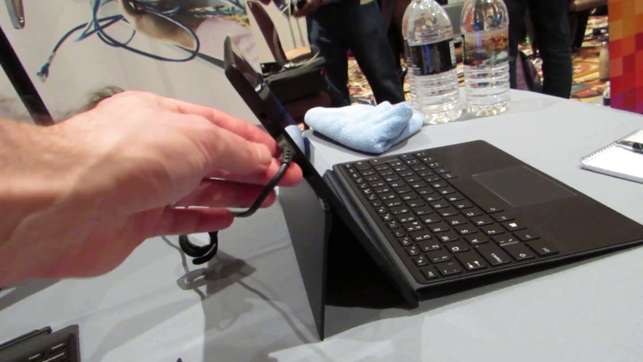 Lenovo Miix 720 2-in-1 Windows tablet