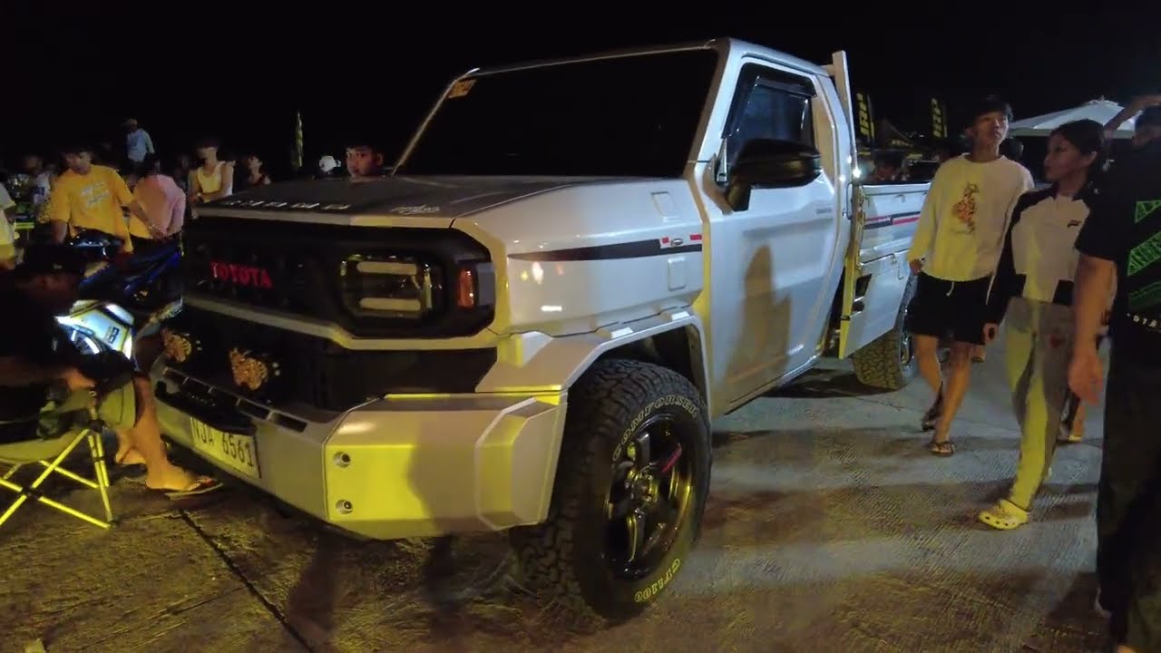 2025 YABANGAN NIGHTS! CAR and MOTORCYCLE SHOW in Banadero, Batangas feat. the TOYOTA HILUX TAMARAW