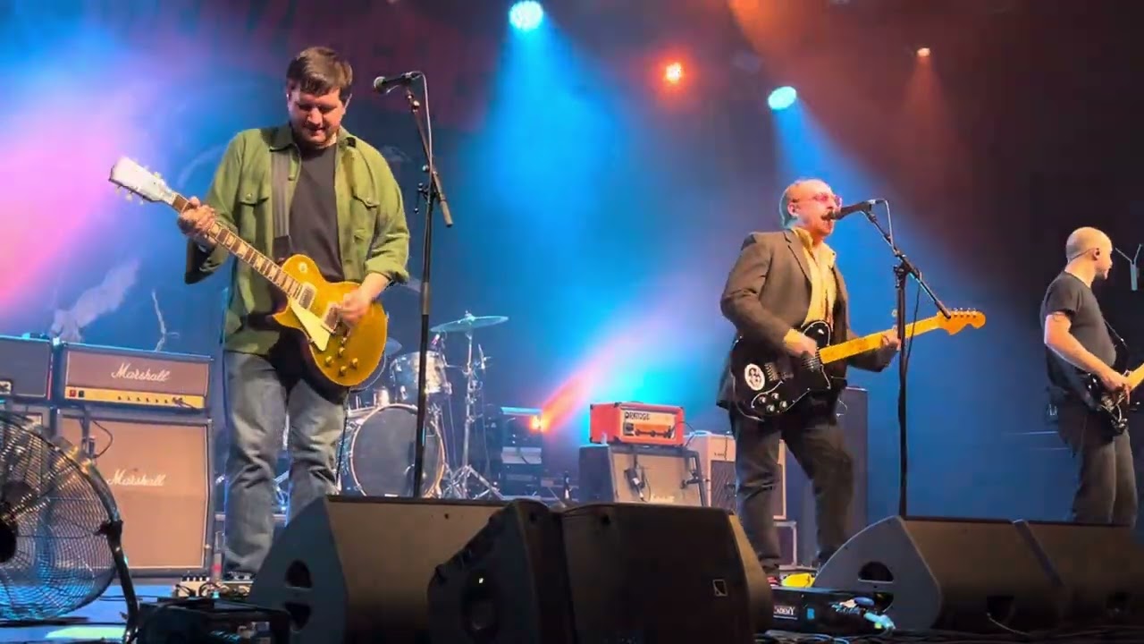 The Menzingers - House on Fire (live 2024)