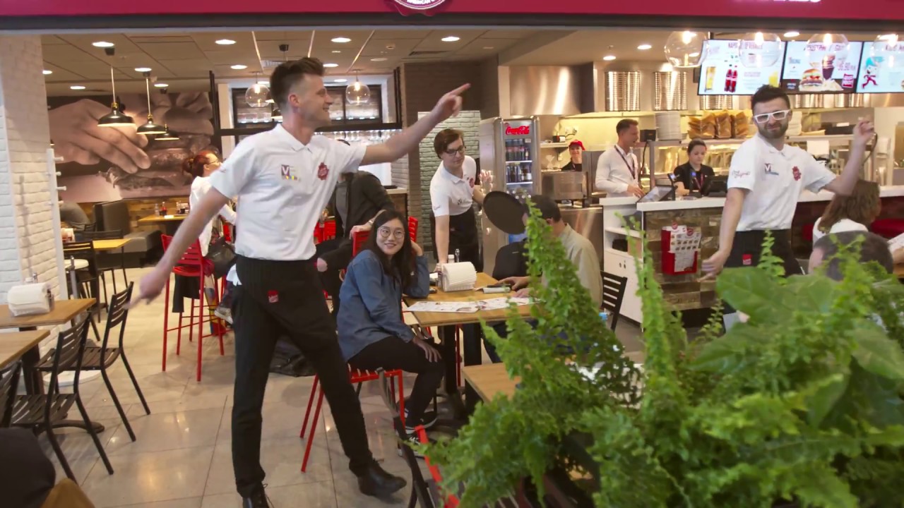 Johnny Rockets / flash mob / Warsaw Chopin Airport