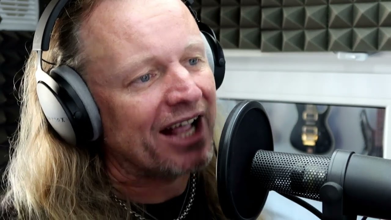 IRON MAIDEN - Fear Of The Dark / Vocal Cover by: Herbie Langhans