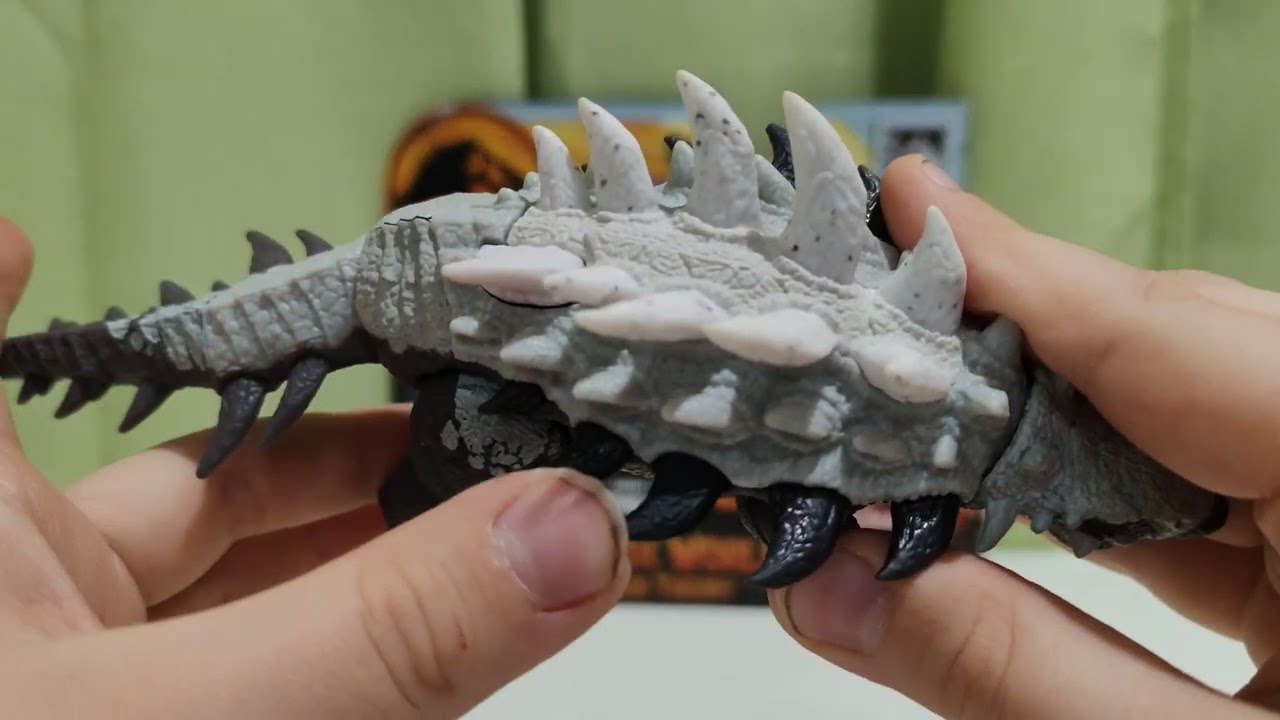 Обзор на динозавров jurassic World mattel. 