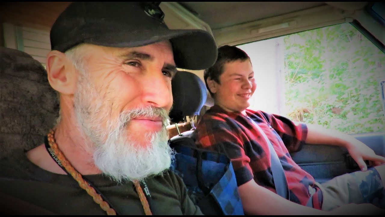 Deer meat for dinner~Dogs~Puppies~Houseboat~Pig hunting~Clay Tall Stories~SV76