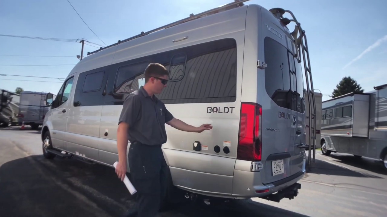 2020 Winnebago Boldt 70KL