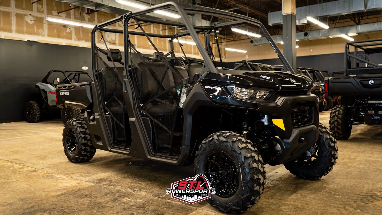 2025 Can-Am Defender MAX DPS HD9
