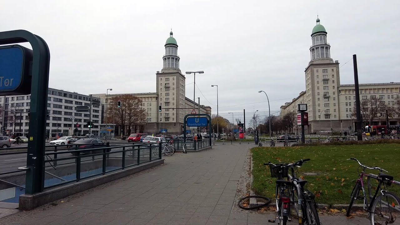 Walking Berlin: U Frankfurter Tor - S Greifswalder Stra&szlig;e (November 21, 2020)