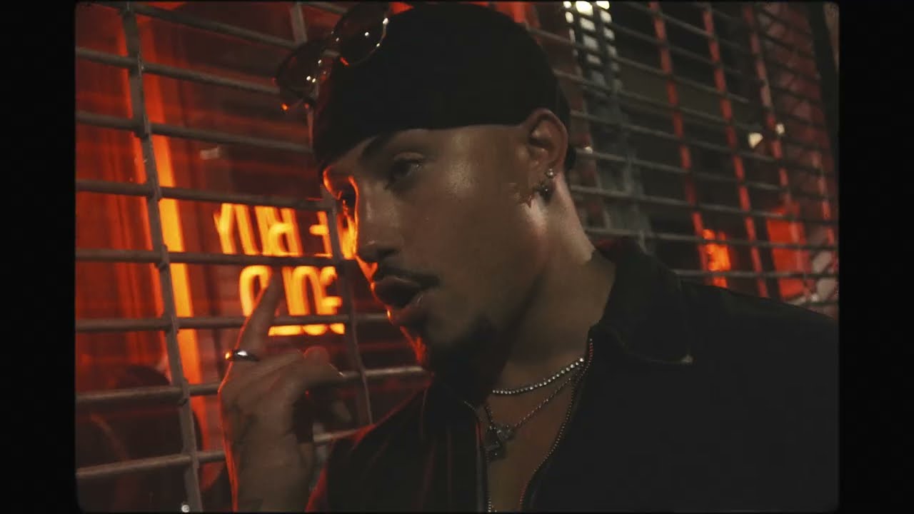 Johnny Sky - 30 Minutos (Official Video)