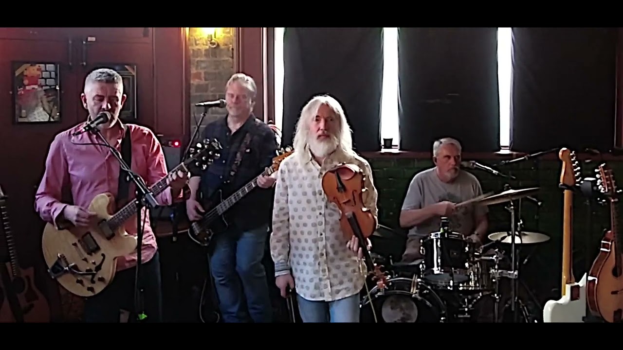 Horse (an old song) . Live at the Sunday matinee. The Garibaldi hotel, Northampton. 22/02/26.