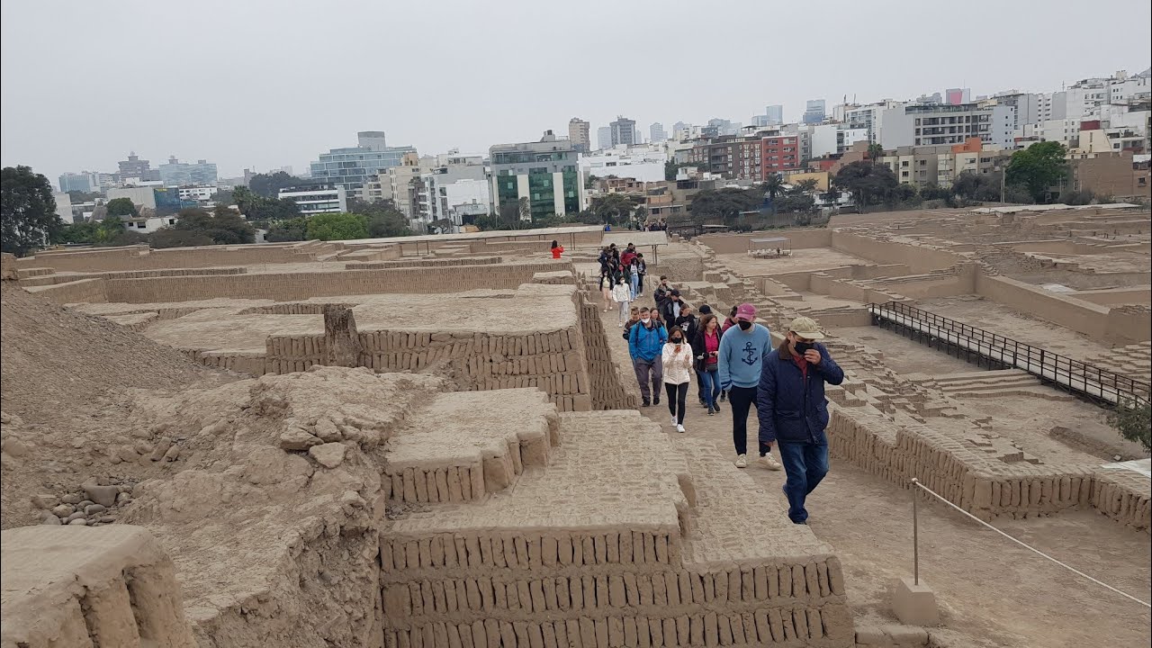 Discover The Huaca Pucllana Pyramid Middle of Lima Peru