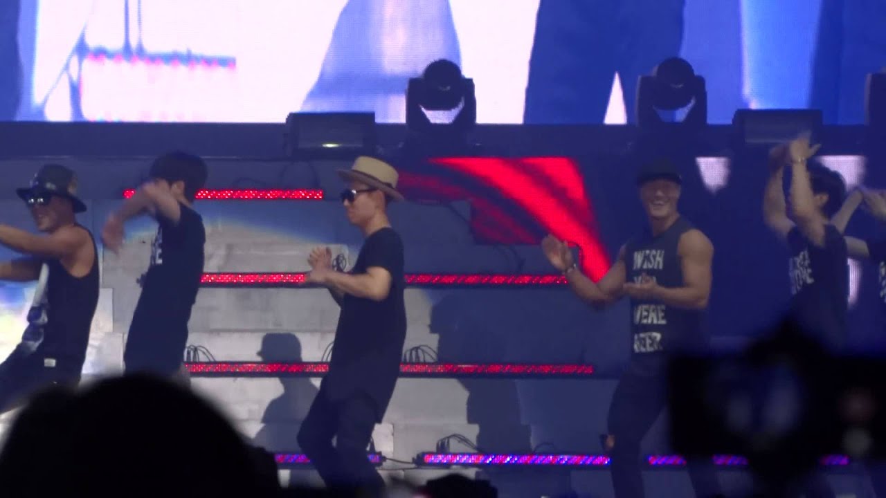 하하哈哈/김종국金鐘國/강개리 Gary - Uptown Funk - Running Man Race Start 3 fanmeeting in Hong Kong