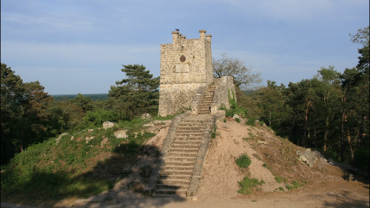 Randonnée en forêt de Fontainebleau sur le sentier bleu n°2 