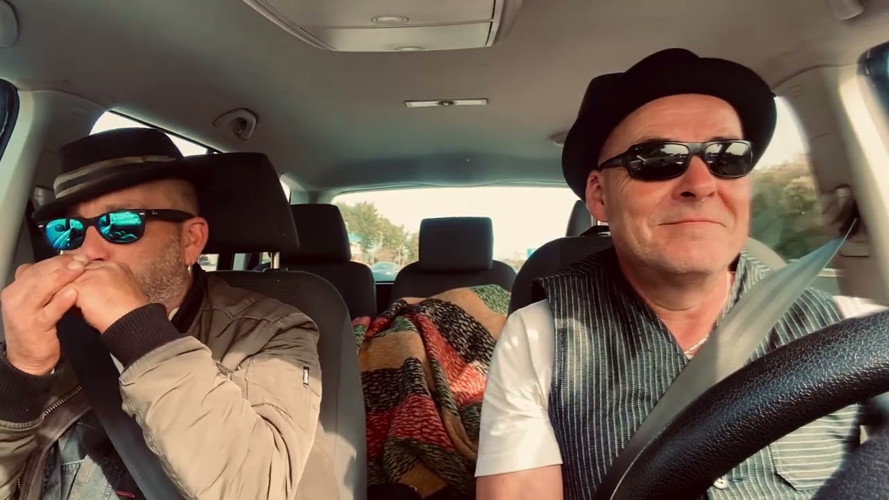 On the road mit Larsen Blues!