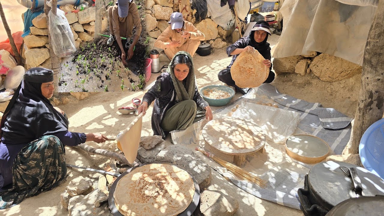Nomadic Life | Baking Traditional Bread in the Mountains; An Amazing and Spectacular Skill