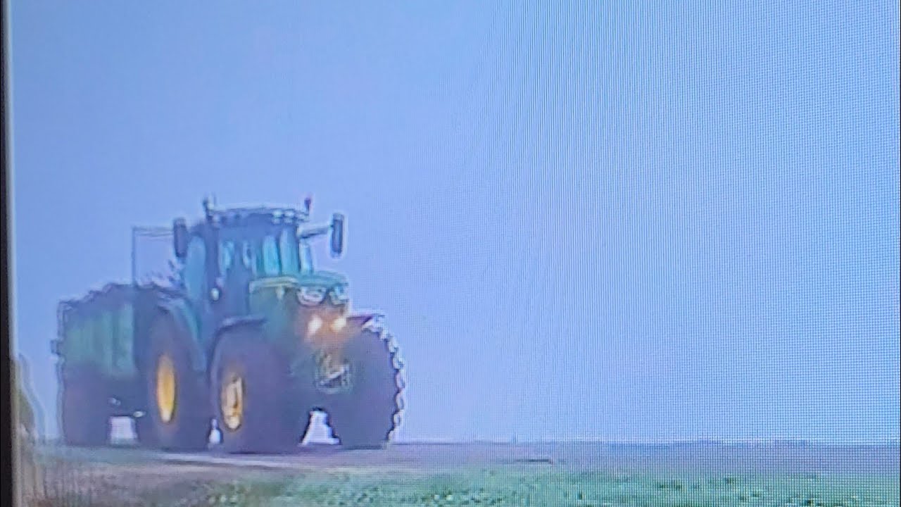Vlog 21: Mee met Peet mest verspreiden op de boerderij! 🚜🌱