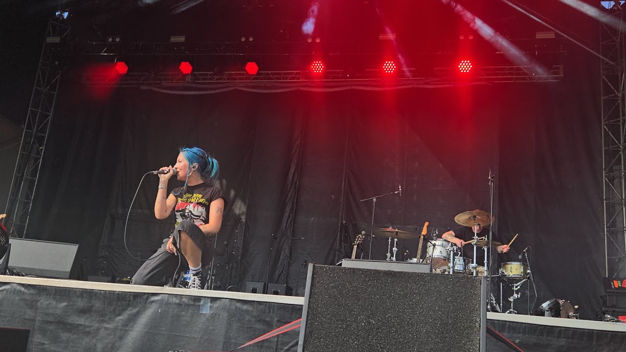 Charlotte Sands Live At Let's Go Fest 2025