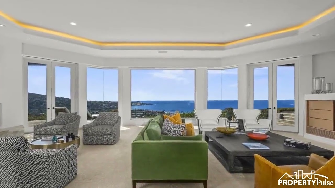 8316 Prestwick Dr, La Jolla, CA 92037