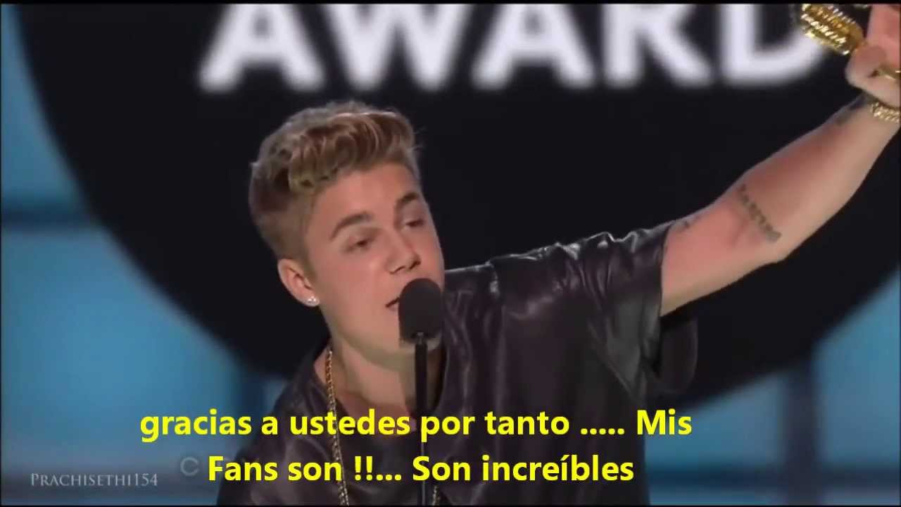 Justin Bieber en Premios Billboards 2013 HD (Traduccion al Español)