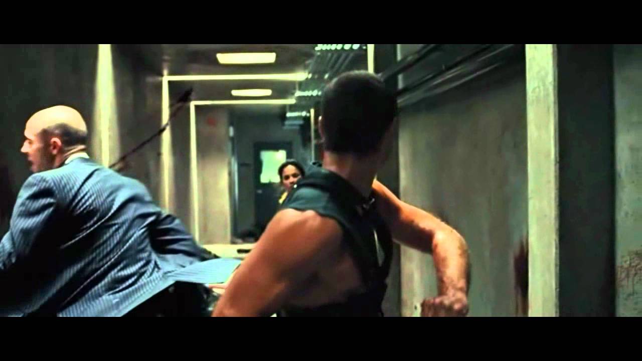 Repo Men (2010): The Hallway Fight