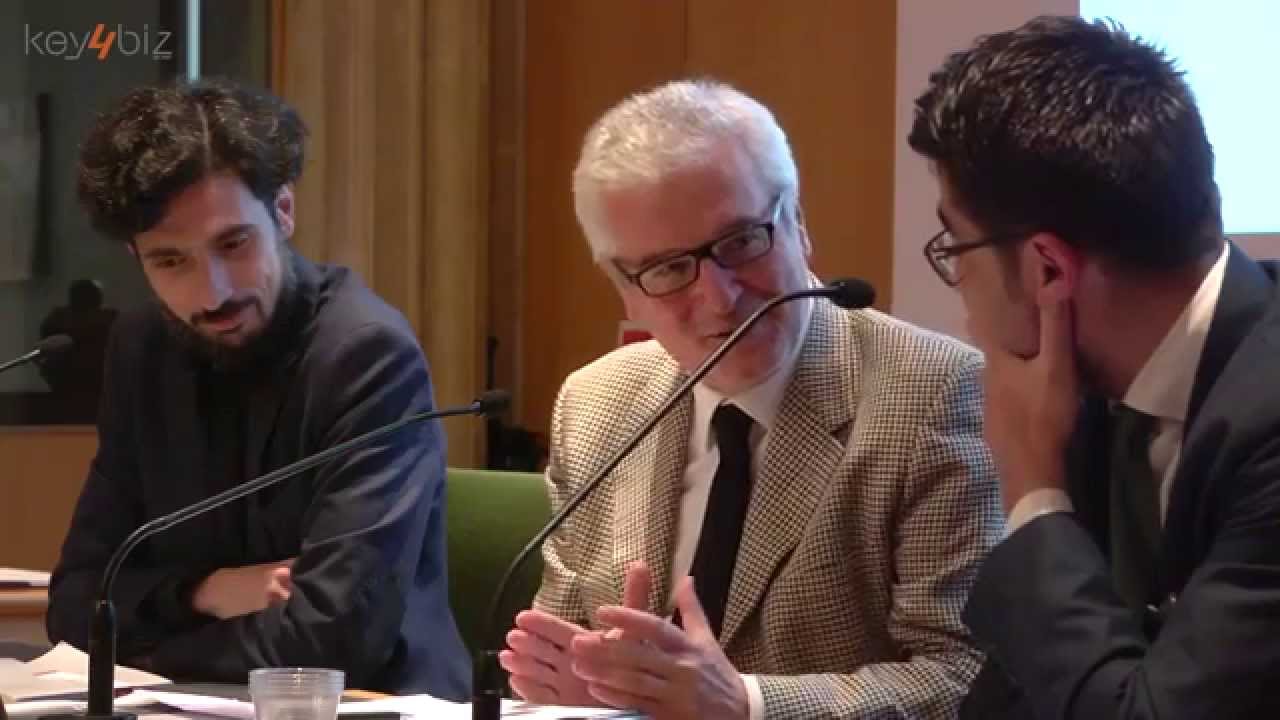Gli autori presentano il libro Storia dei media digitali
