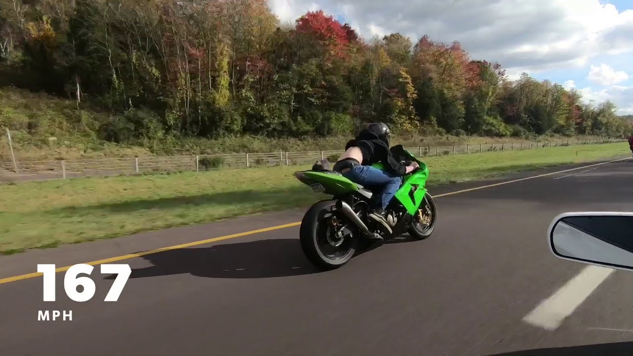 Corvette ZR1 VS Kawasaki Zx14R Nitrous
