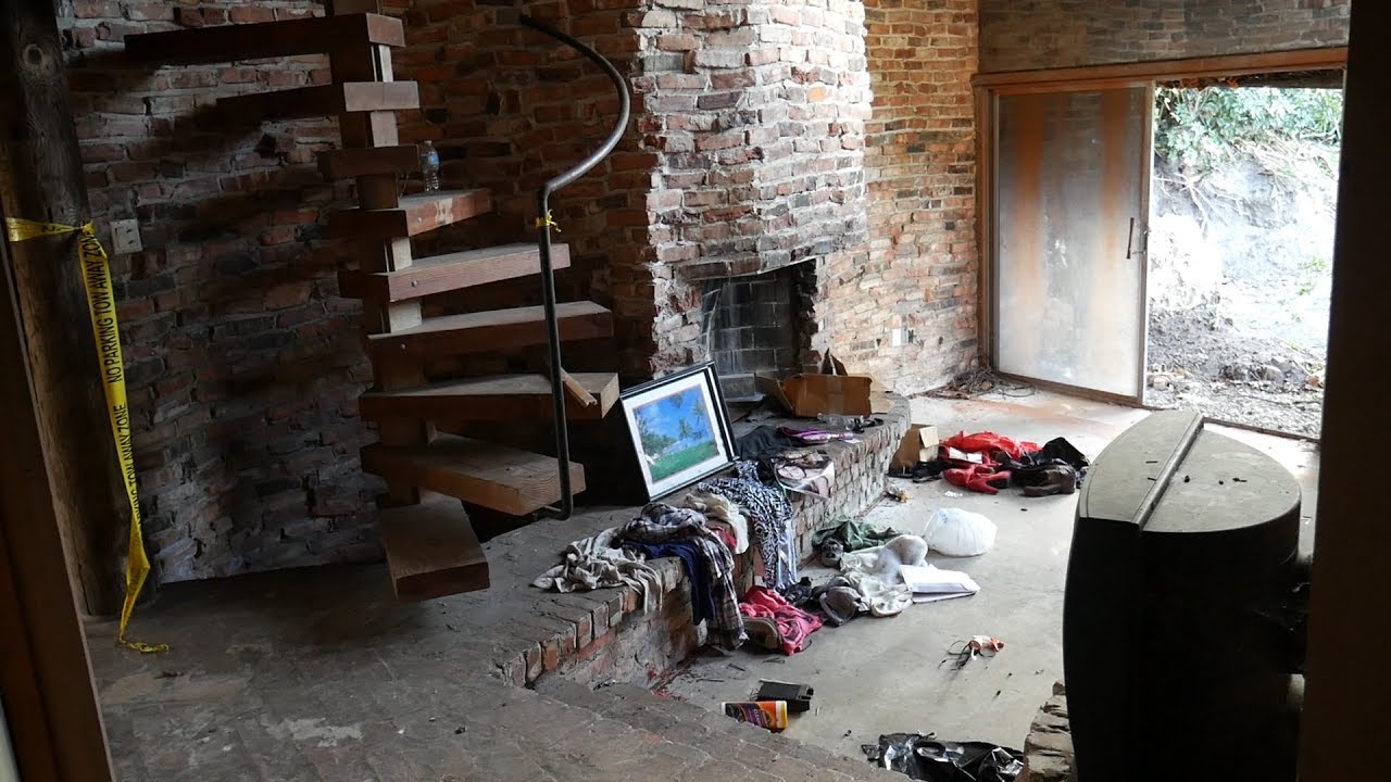 UNKNOWN CRIME SCENE in ABANDONED Log Cabin MANSION