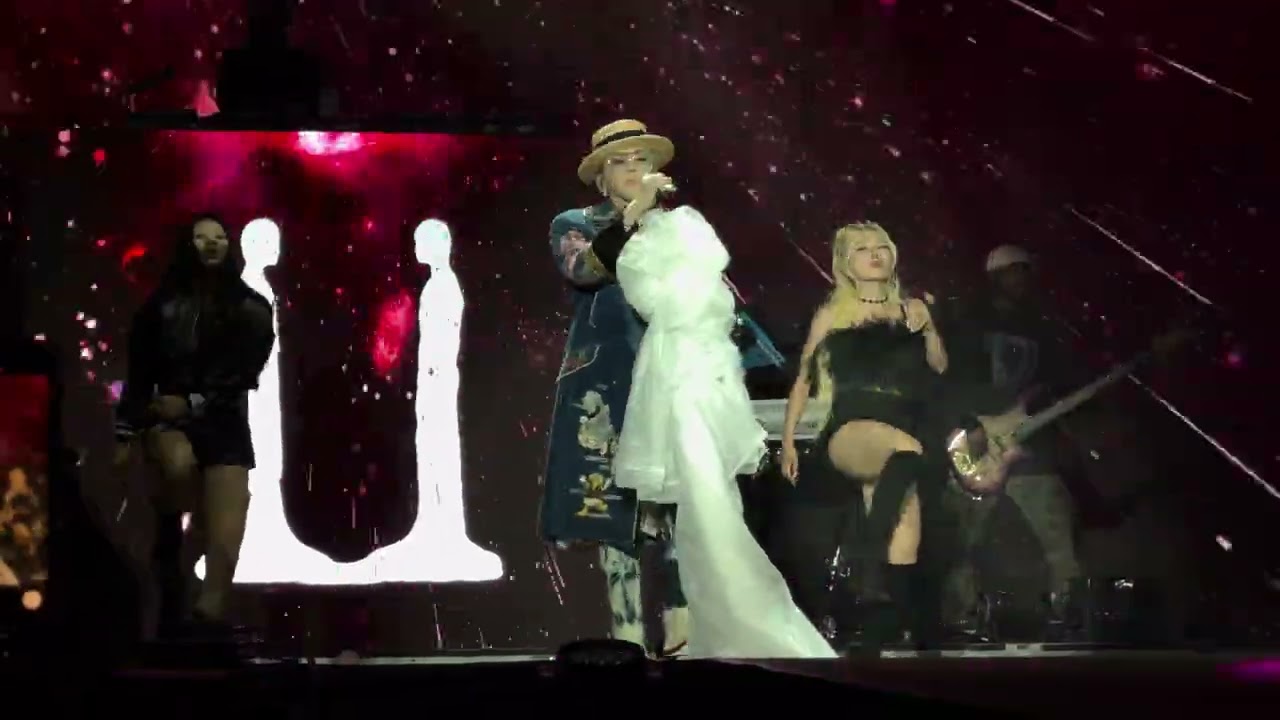 GDRAGON - TAKE ME at HEAD IN THE CLOUDS DAY 1 (4K FANCAM) 053125