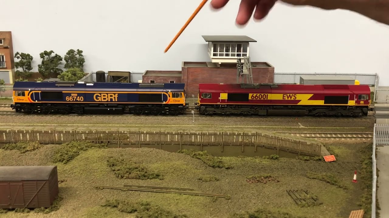Accurascale Class 66 v Hattons Class 66 (Manufacturers Sound Comparison)